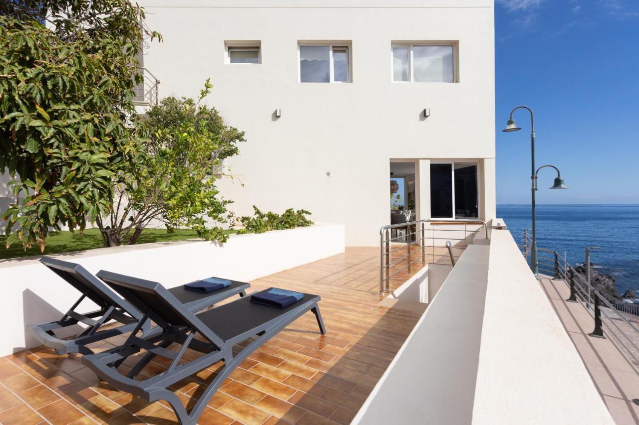Home2Book Stunning Beachfront House With Sea Views Candelaria Exteriér fotografie